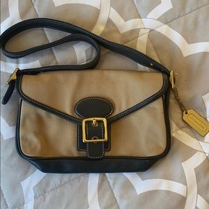 Coach 2 tone shoulder bag like new